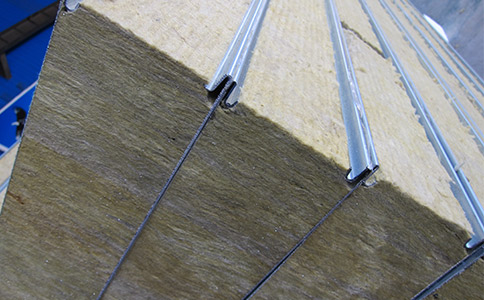 外墻巖棉板如何進行保養(yǎng)？